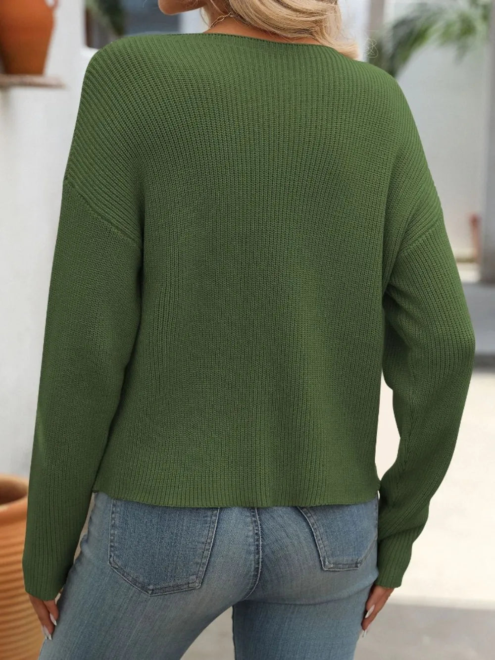 Ladies' round neck pocket decorative top long sleeved sweater