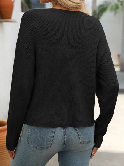 Ladies' round neck pocket decorative top long sleeved sweater